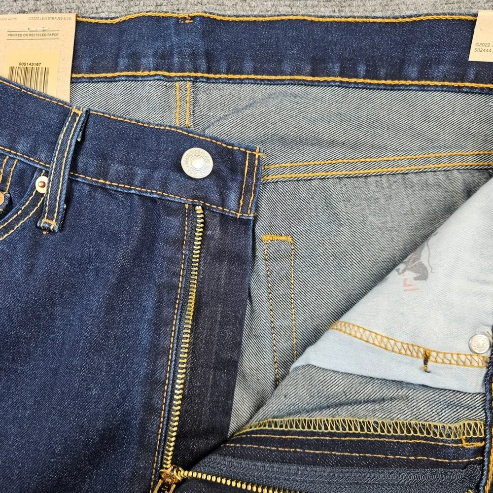 Levis 514 Straight Fit Mens Jeans 36x30 Dark Indigo Blue Denim 00514-3167 NWT
